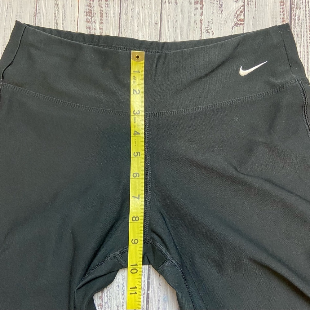 Nike Wide Leg Black Capri. Size Small. - Picture 8 of 11